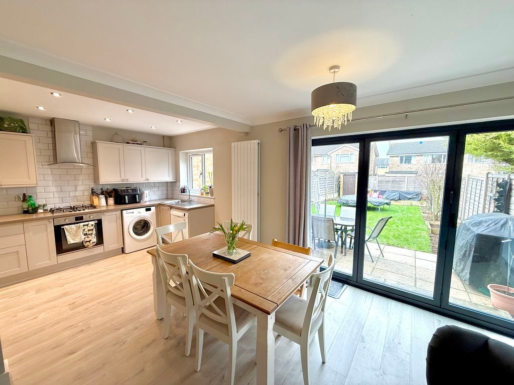 Property photo 2 of 17 Kitchen/Diner