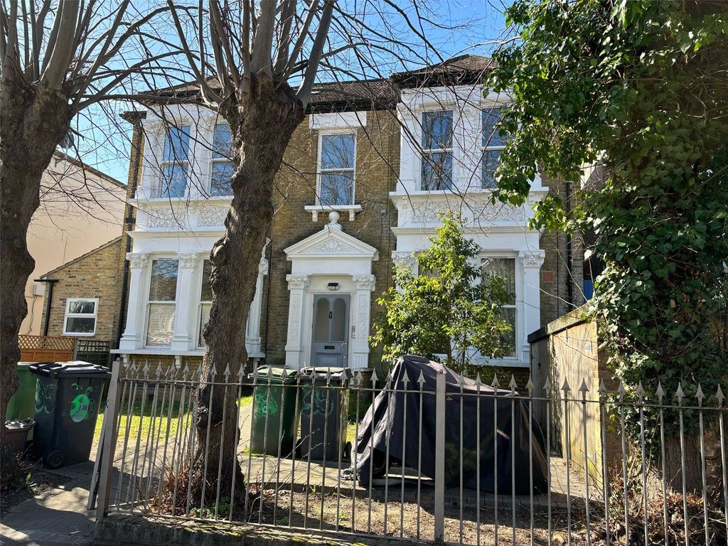 Property photo 1 of 15 Picture No. 15