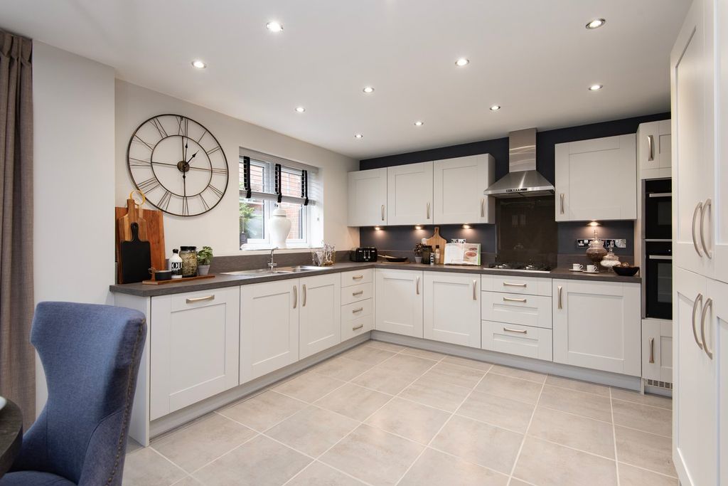 Property photo 3 of 20