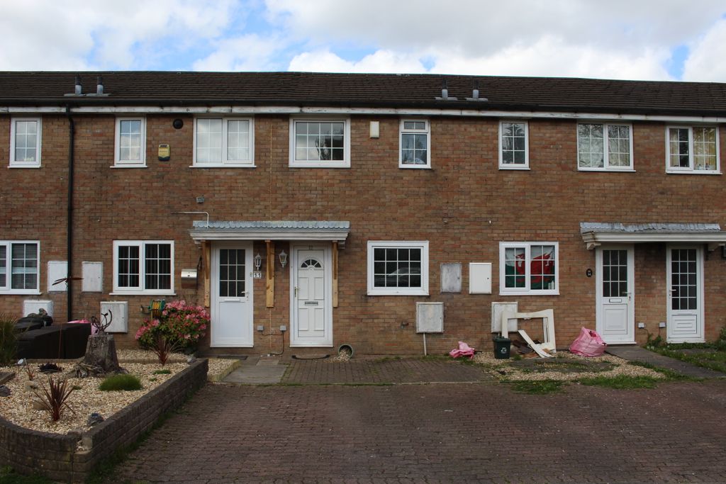 Property photo 1 of 2