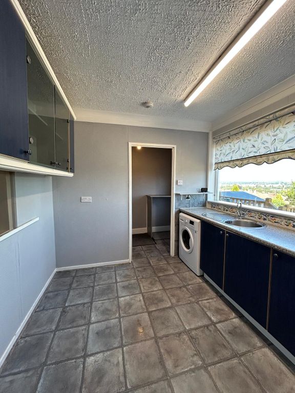 Additional image 7 of 3 bed semi-detached house to rentGlenartney Terrace, Craigie, Perth PH2