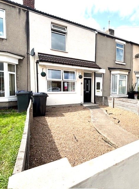Property photo 1 of 11 Front