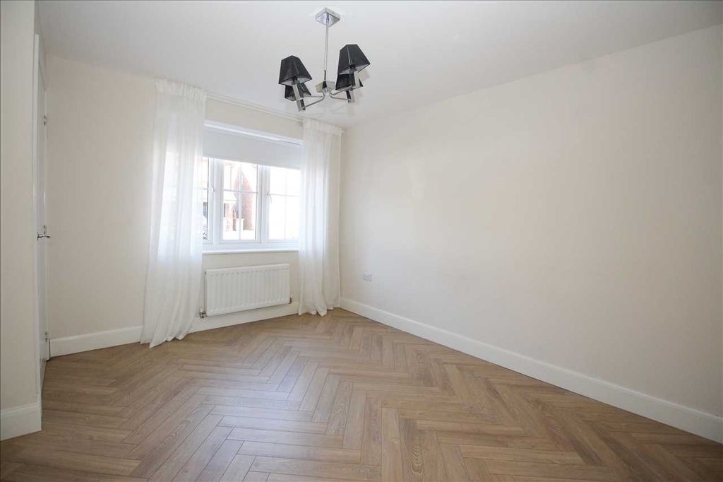 Property photo 3 of 16 Living Room