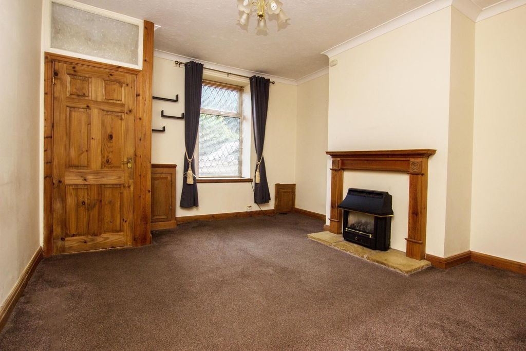 Property photo 1 of 7 Swan Street (3).Jpg