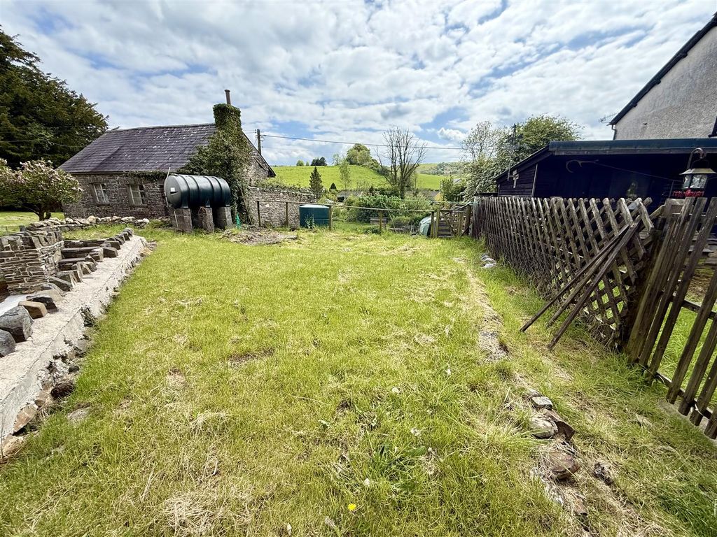 Property photo 3 of 22 Externally