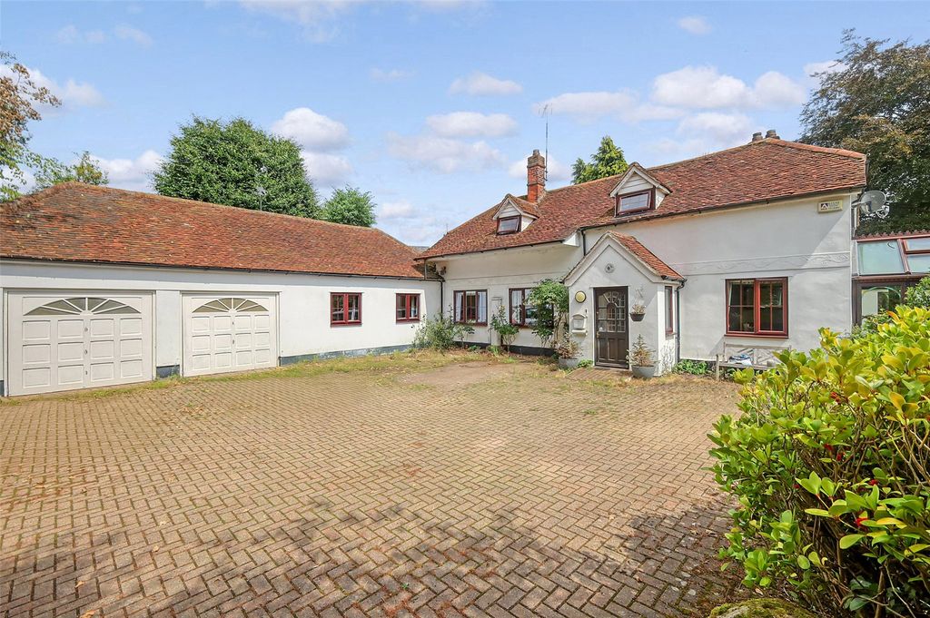 Property photo 3 of 22 Front