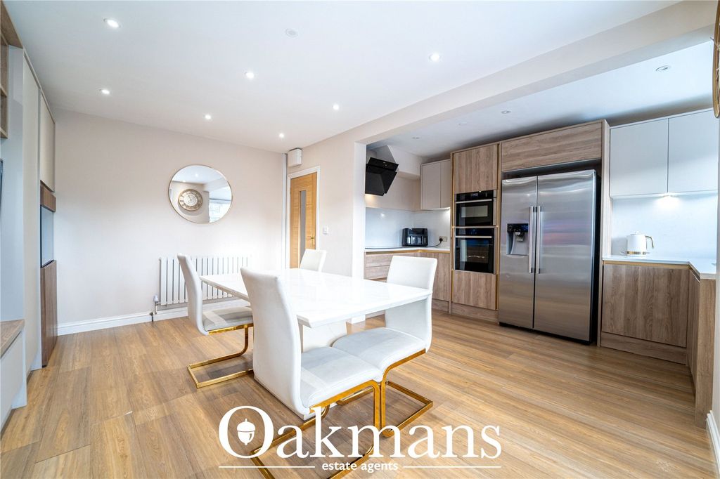 Property photo 2 of 32 Picture No. 25