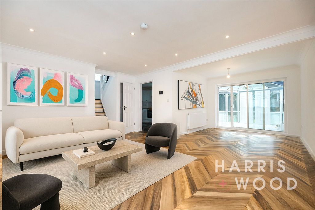 Property photo 2 of 17 Picture No. 08