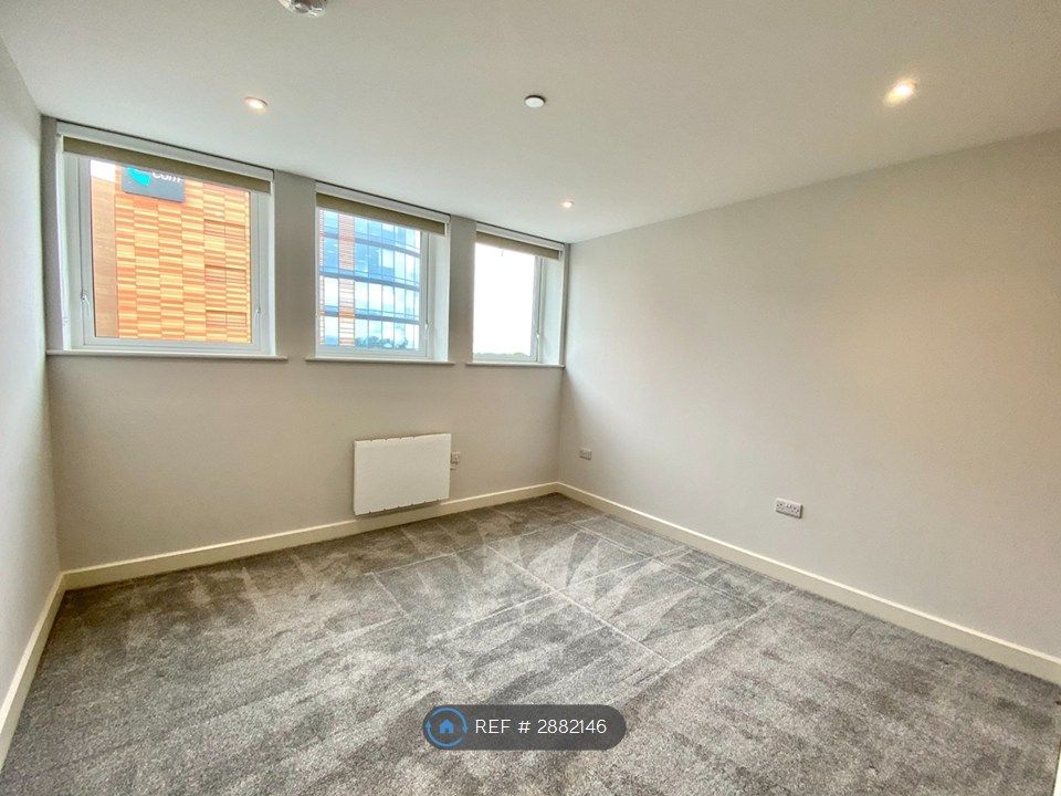 Property photo 3 of 11