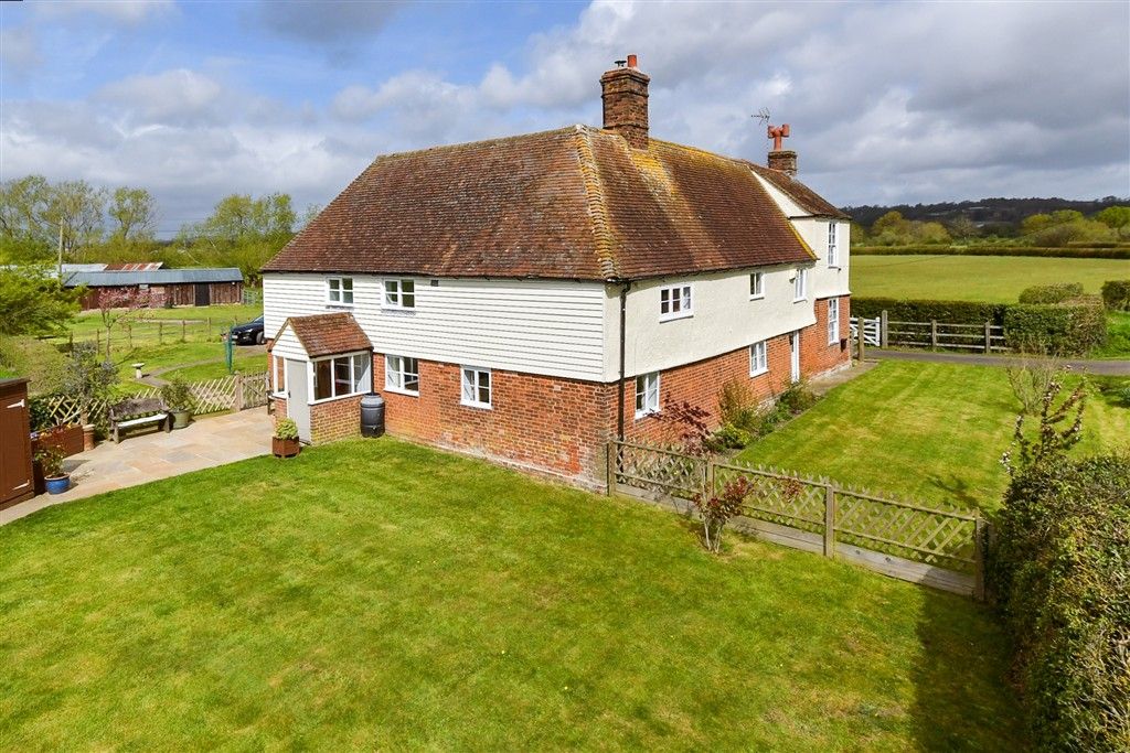 Property photo 2 of 19 External (Web)