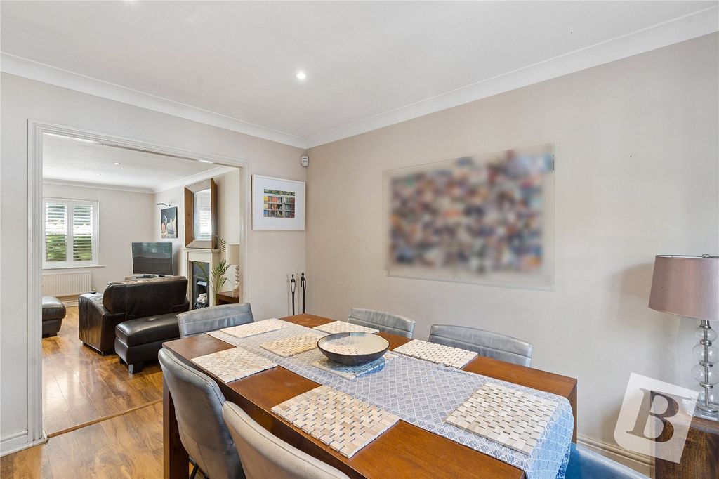 Property photo 2 of 17 Dining Room
