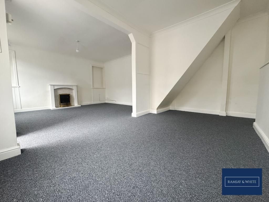 Property photo 3 of 8 Photo 3