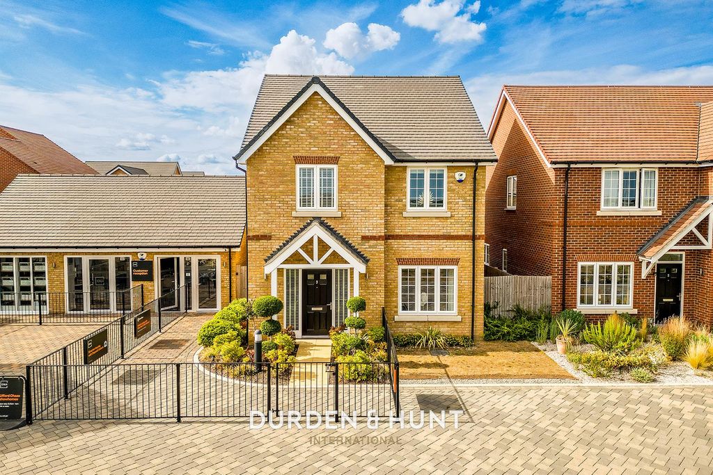 Property photo 1 of 38 Kinfieldm-2.1.Jpg