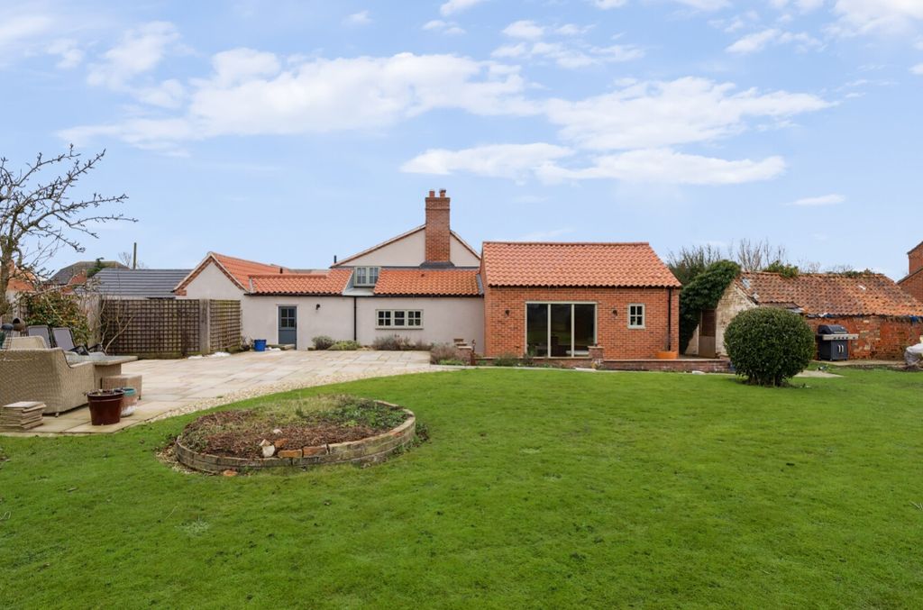 Property photo 1 of 26 1248186 (10)