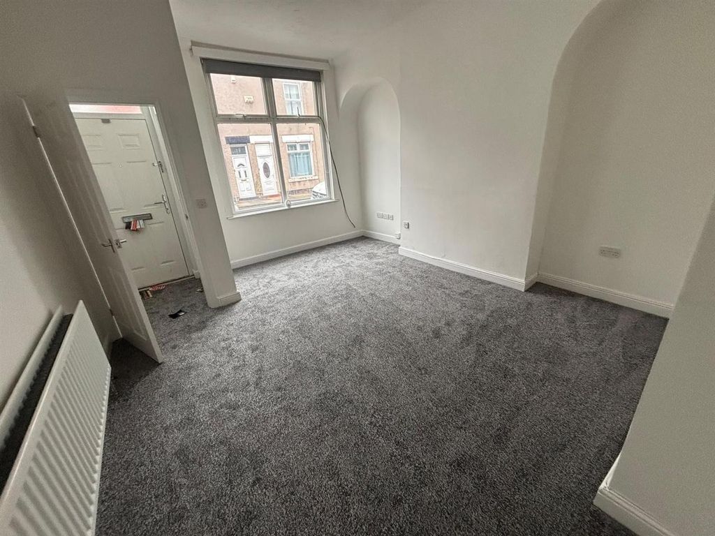 Property photo 1 of 12 8.Jpg