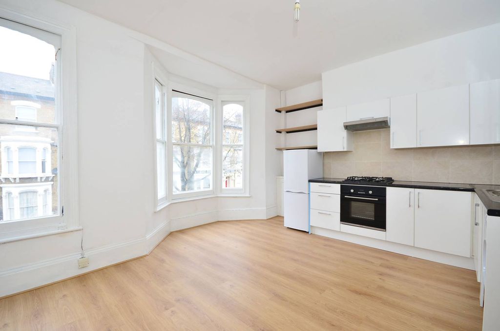 Property photo 1 of 4