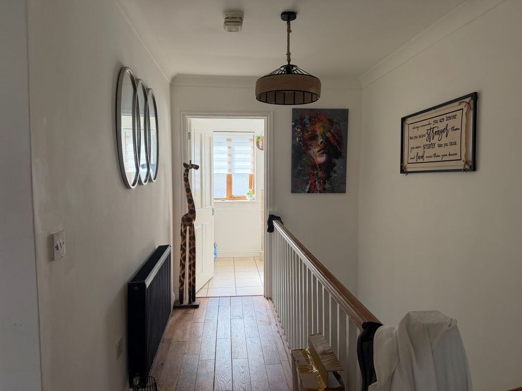 Property photo 2 of 26