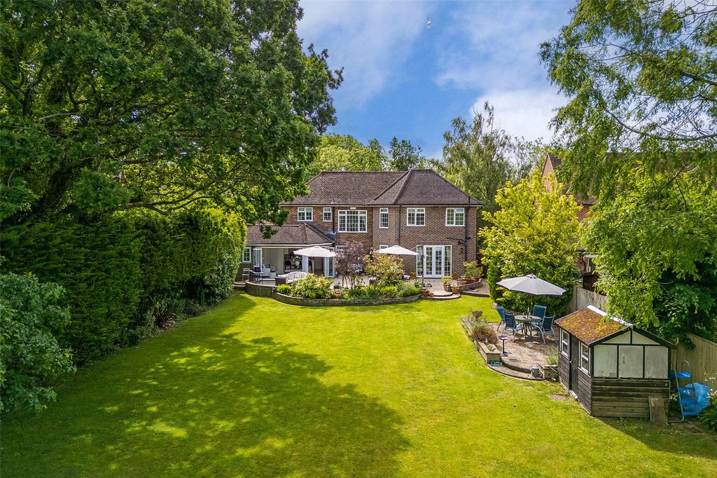 5 bed detached house for saleHatchet Lane, Winkfield, Windsor, Berkshire SL4