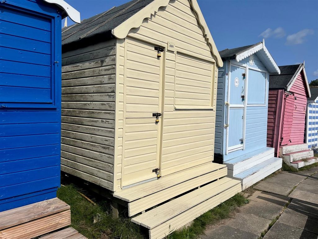 Property photo 2 of 4