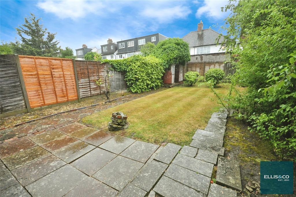 Property photo 3 of 9 Picture No. 05