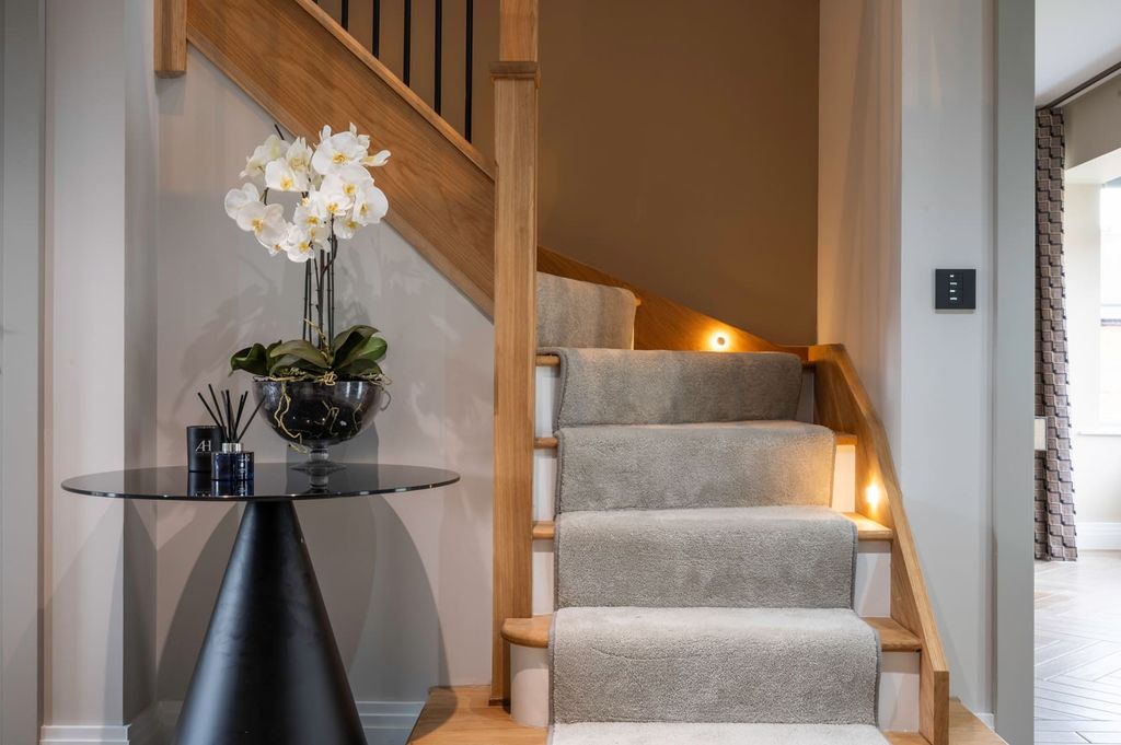 Additional image 5 of 4 bed detached house for saleSkylarks, Brighton BN2