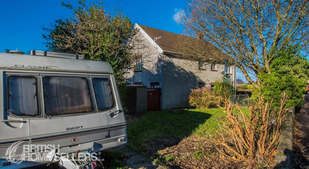 Property photo 2 of 8 Picture No. 09