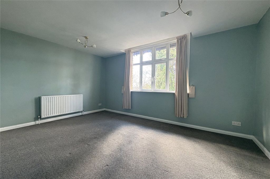 Property photo 3 of 8 Picture No. 04