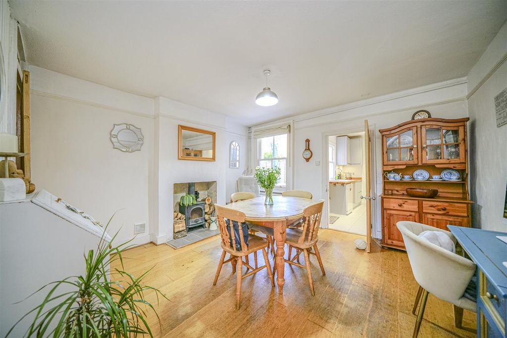 Property photo 3 of 19 Dining Room