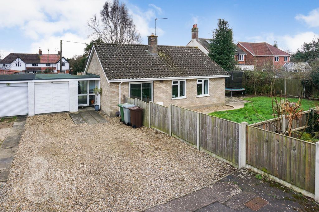Property photo 3 of 19