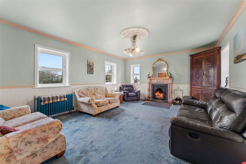 Property photo 3 of 27 Reception Room