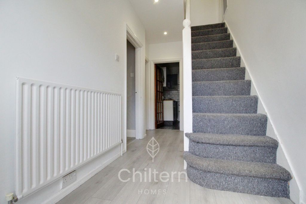 Property photo 2 of 12 Gallery