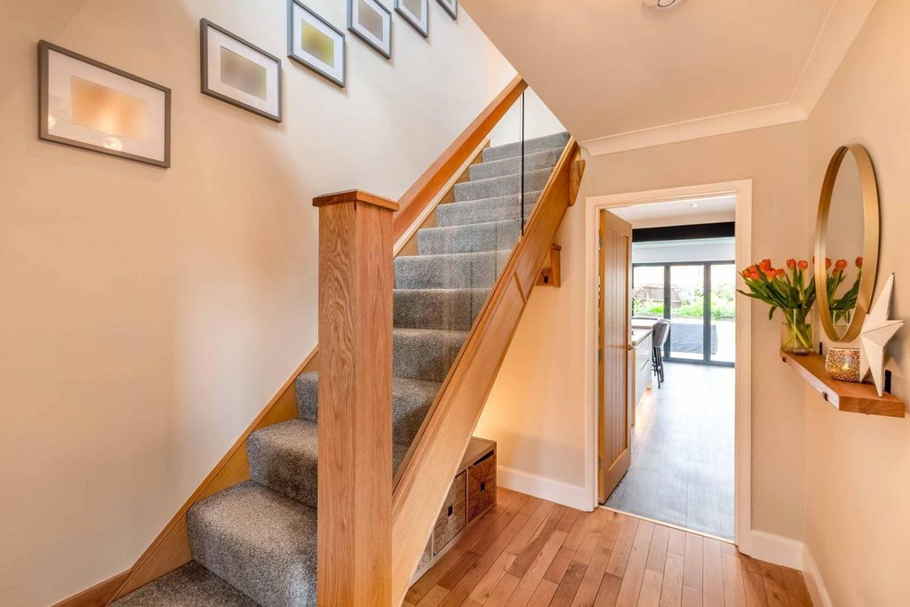 Additional image 18 of 4 bed detached house for saleOld Showfields, Gainsborough DN21