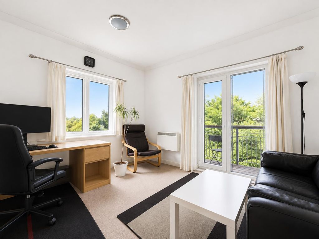 Property photo 2 of 11 369A6F29-2583-4Ef5-Bd2F-14Df0070c9A6.Png
