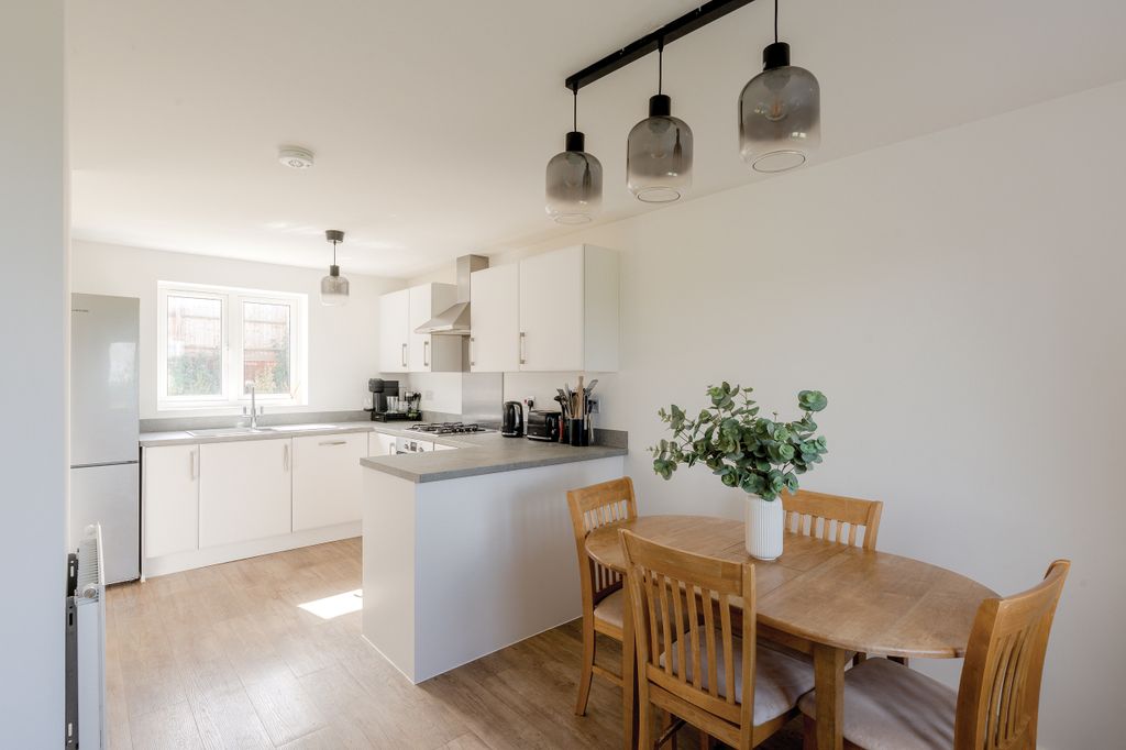 Property photo 3 of 24 3