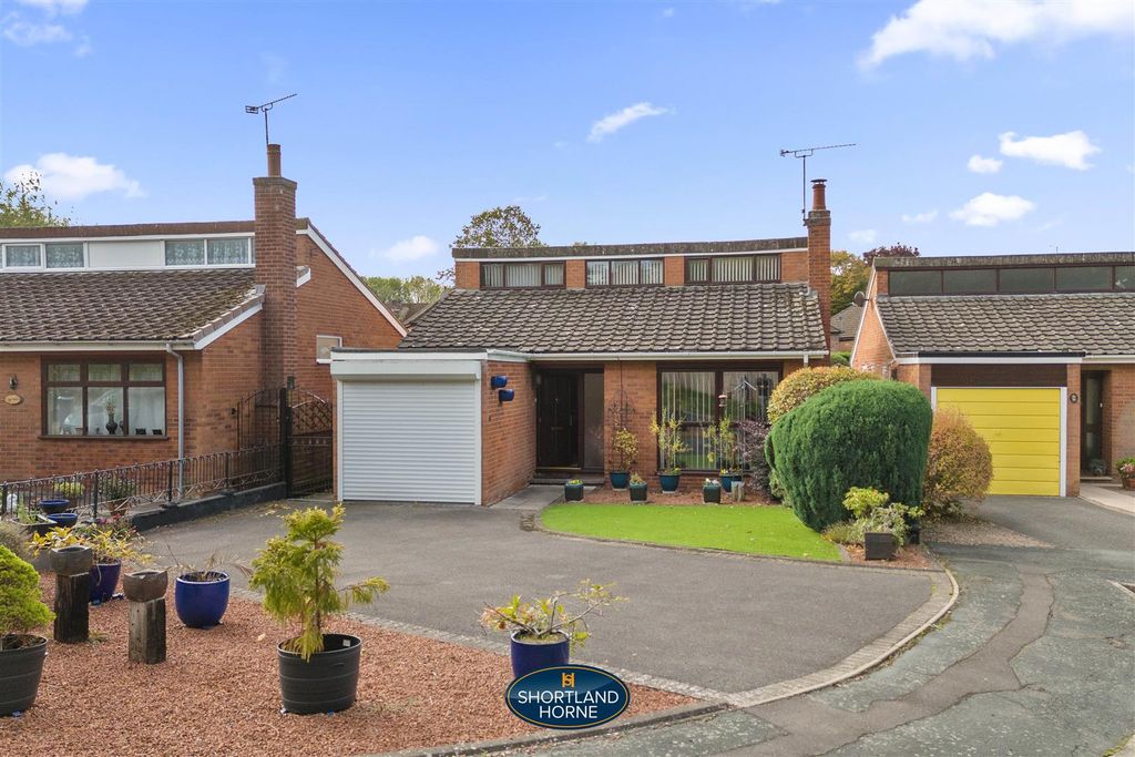 Property photo 1 of 23 Front