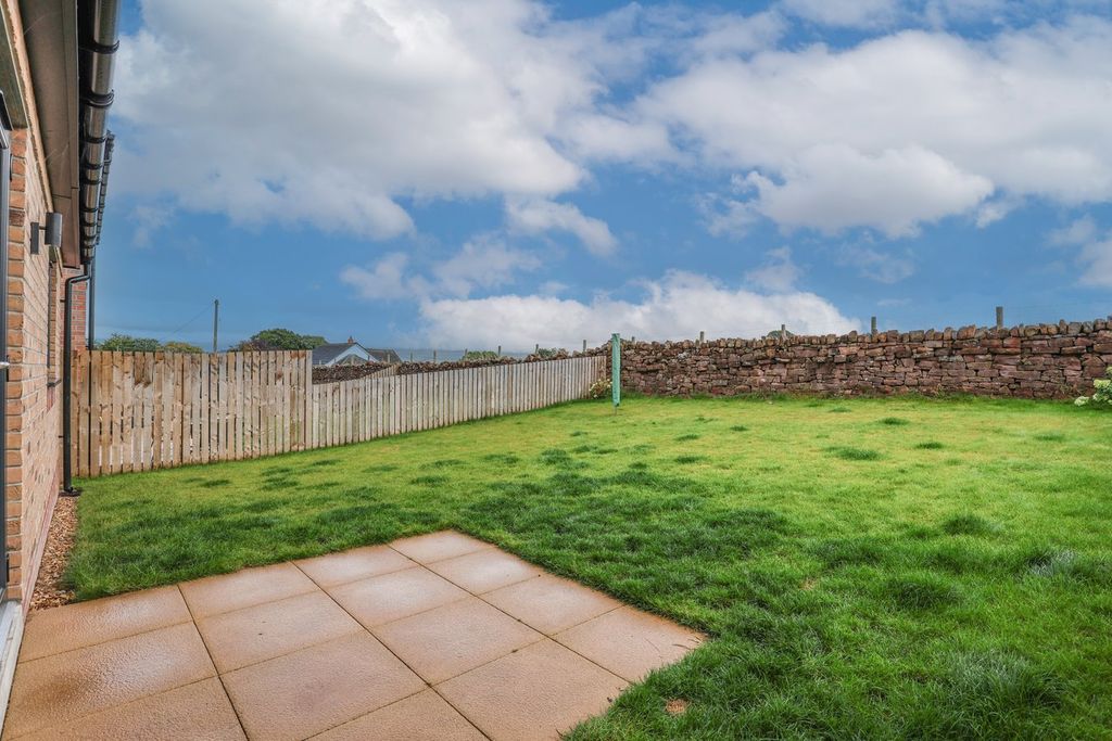 Property photo 2 of 17 Rear Garden
