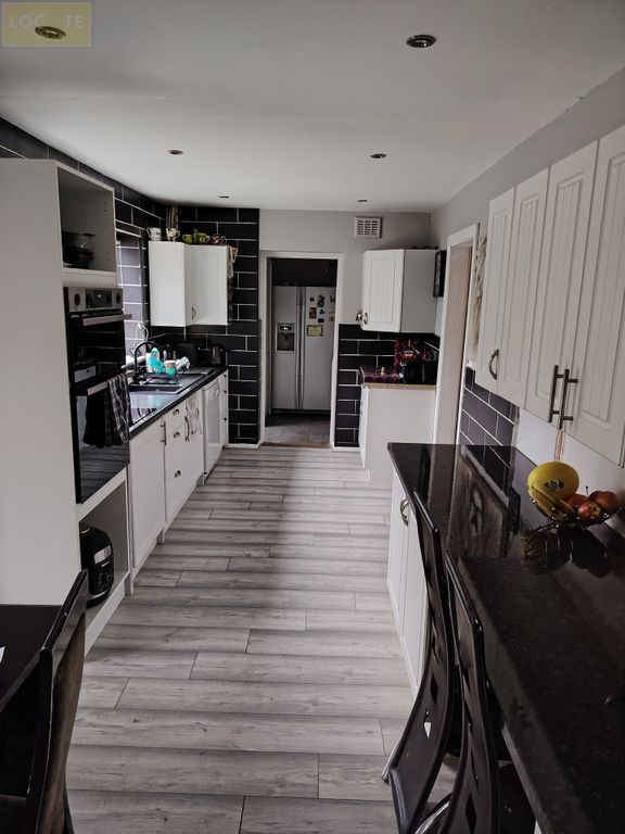 Property photo 3 of 33 5056