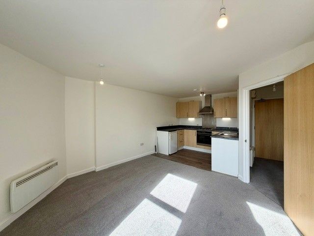 Property photo 2 of 6