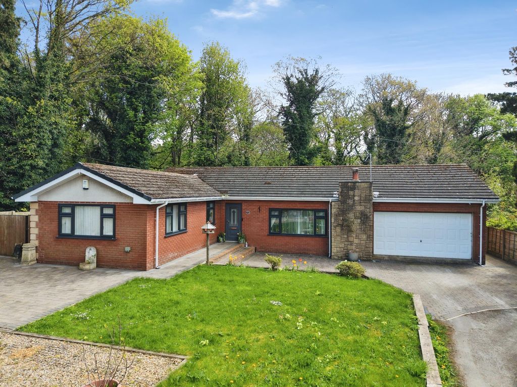 Property photo 1 of 39
