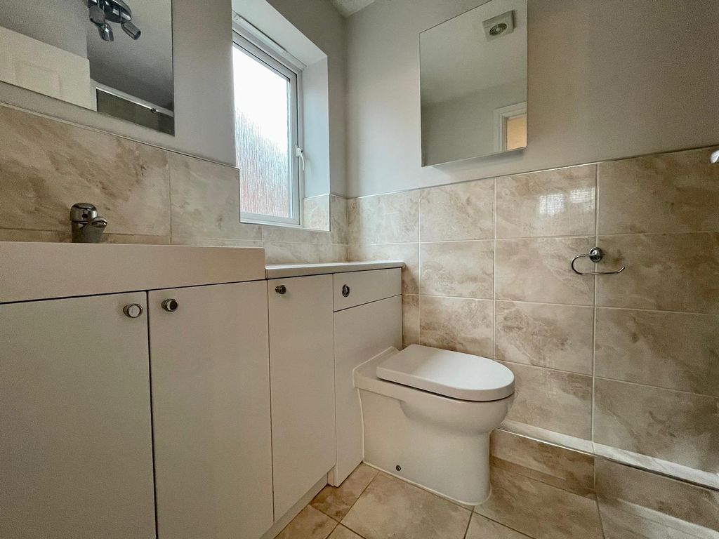 Property photo 3 of 10 Image