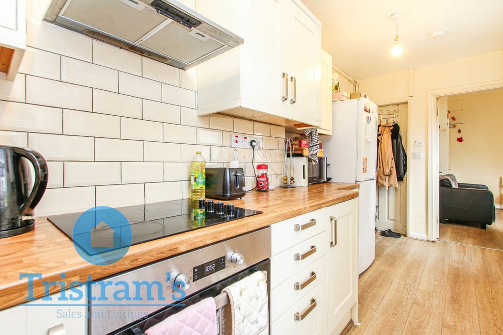 Property photo 3 of 13 Img_6441