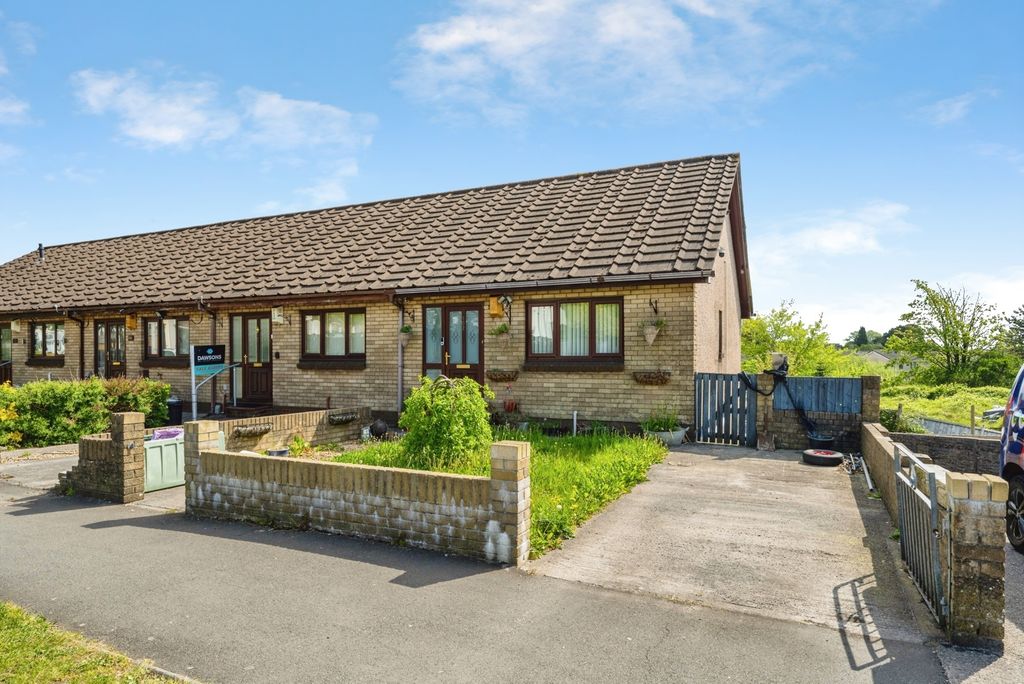 Property photo 1 of 20 Pbox-Img.Jpg