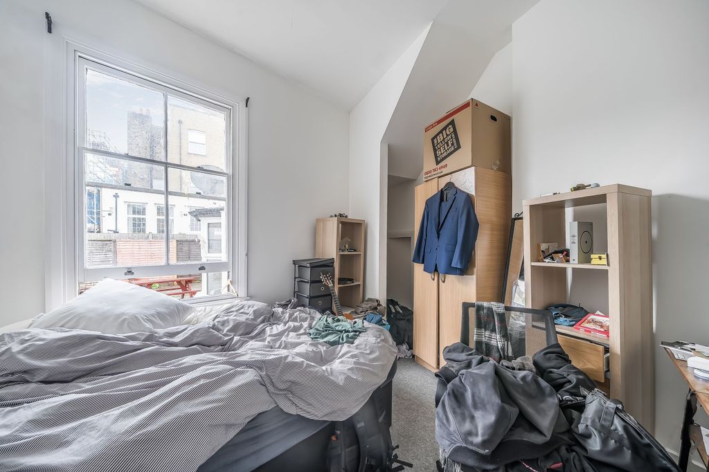 Property photo 2 of 5