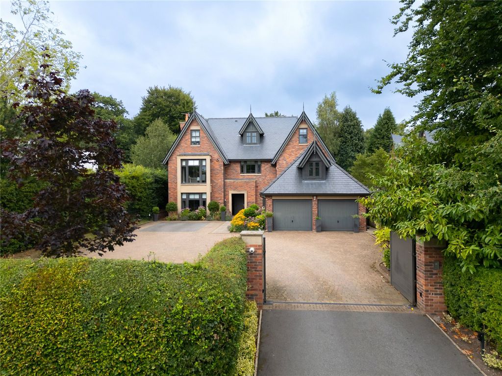 Property photo 1 of 16 Front