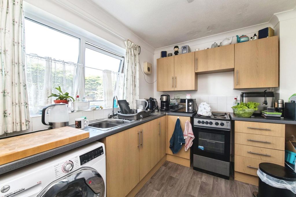 Property photo 2 of 14 Pbox-Img.Jpg