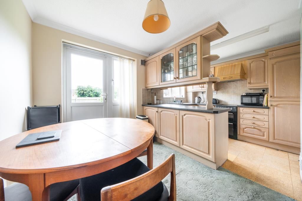 Property photo 2 of 11 Kitchen/Dining Room
