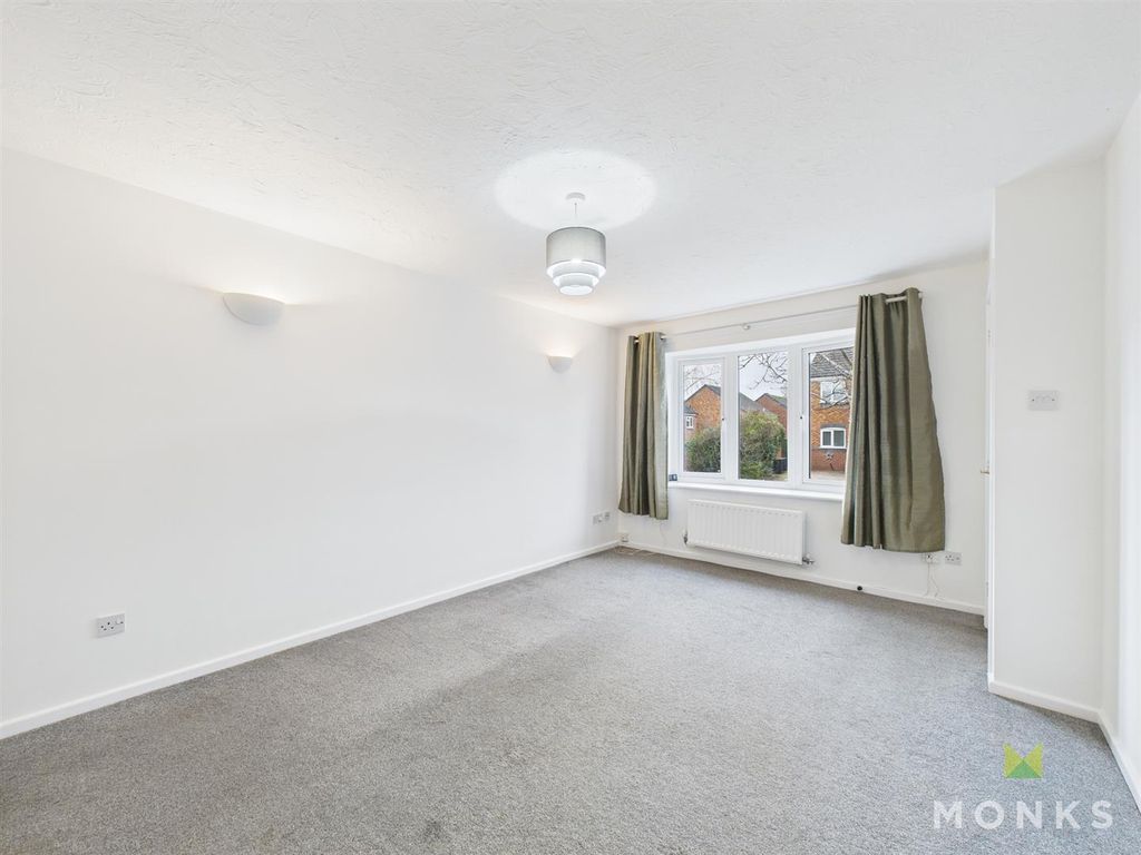 Property photo 2 of 17 Cam05160G0-Pr0042-Still010.Jpg