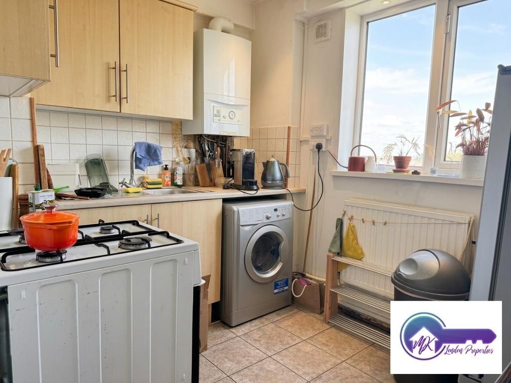 Property photo 3 of 8 Photo 3