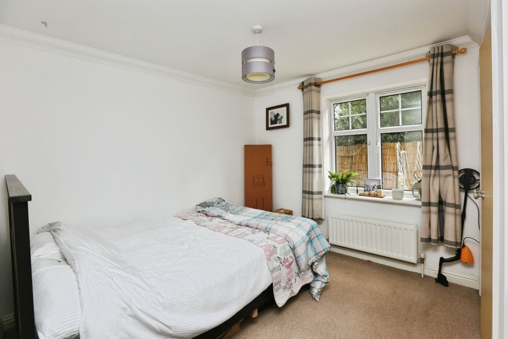 Property photo 3 of 16 Bedroom 1