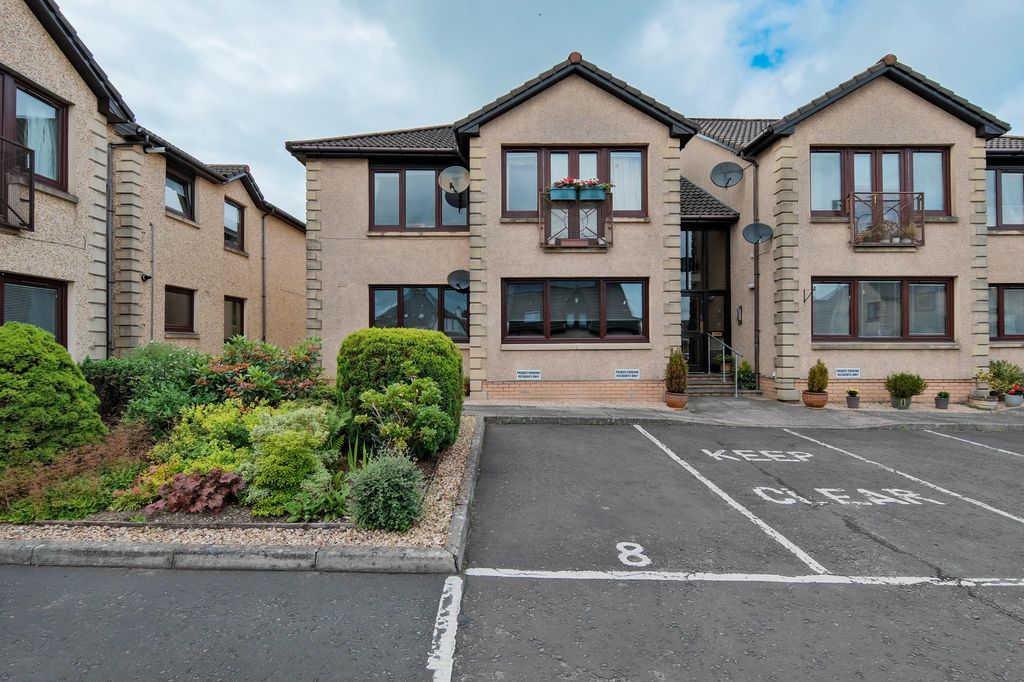 Property photo 1 of 31